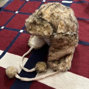 American Eagle Trapper Hat Womens Toboggan Faux Fur Knit Braided Pom Pom AE